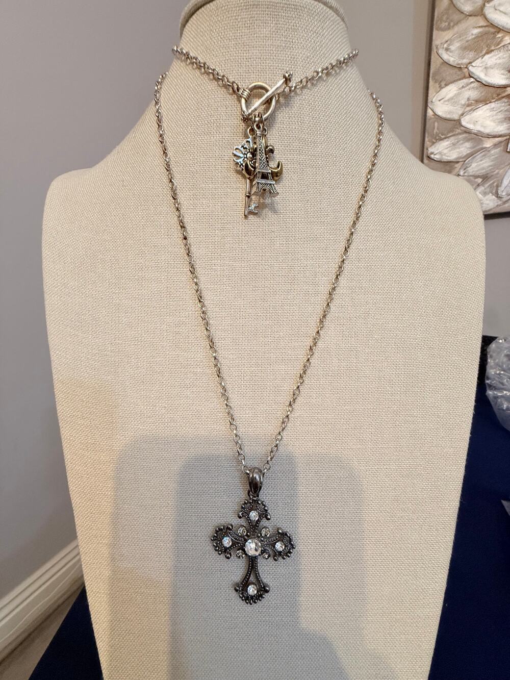 Vintage Gothic Cross Toggle Necklace 36” Silver Tone